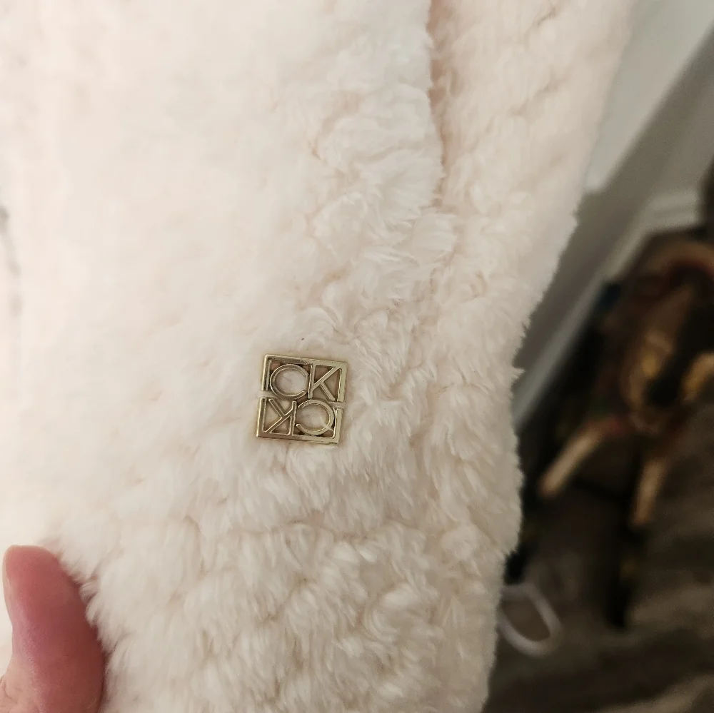 NWT Calvin Klein Vest - Picture 5 of 7